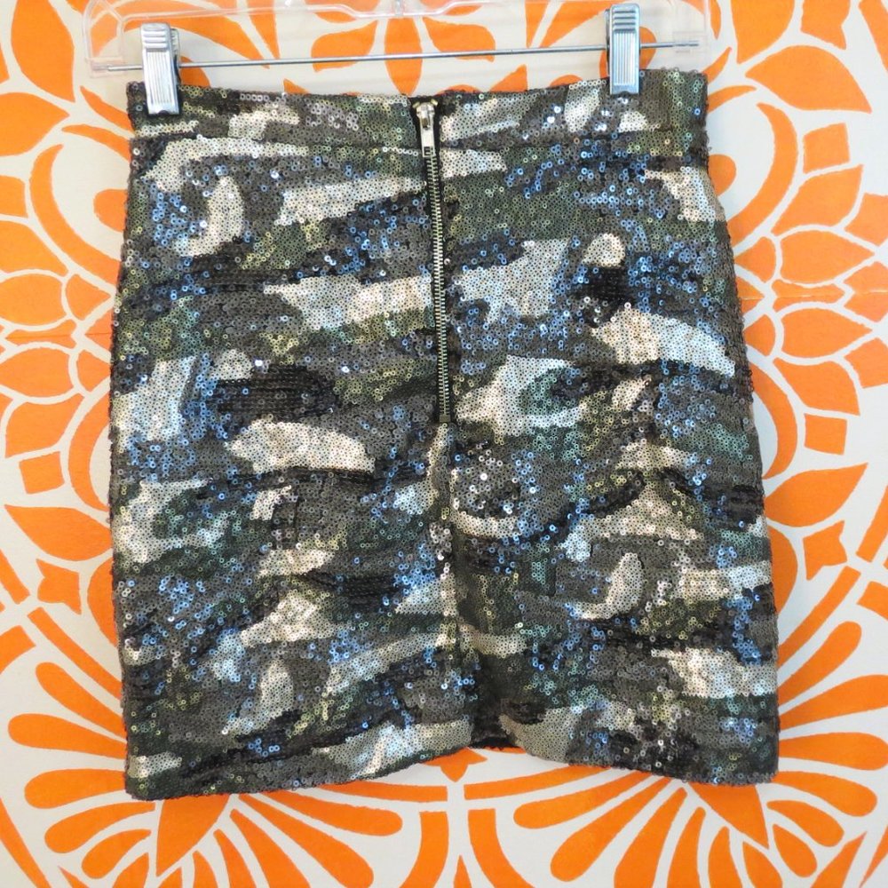 Topshop Sequin Camouflage Mini Skirt 2 - Picture 2 of 2